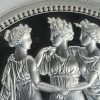エリザベス2世 スリーグレイセス イギリス 5ポンド銀貨 PF70 ULTRA CAMEO First Releases NGC 表