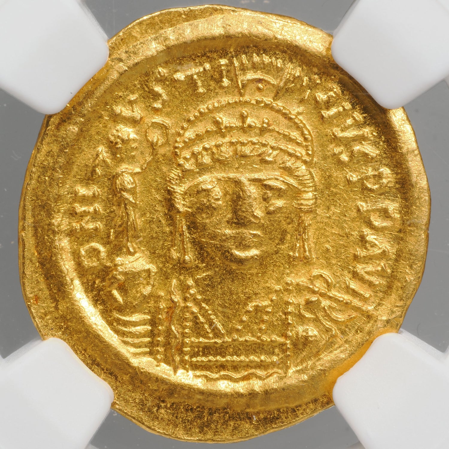 西暦565～578年 ビザンチン帝国 ユスティヌス2世 1ソリドゥス金貨 表